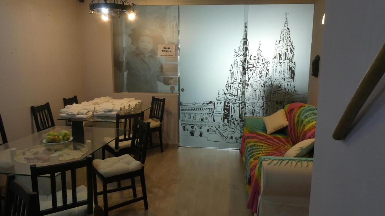 Albergue Cafeteria Rio Sar ปาดรอน ภายนอก รูปภาพ