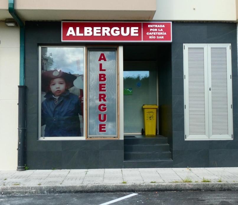 Albergue Cafeteria Rio Sar ปาดรอน ภายนอก รูปภาพ